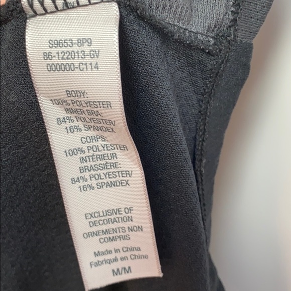 Black Workout Tank 2 in1 with Bra - Picture 5 of 6